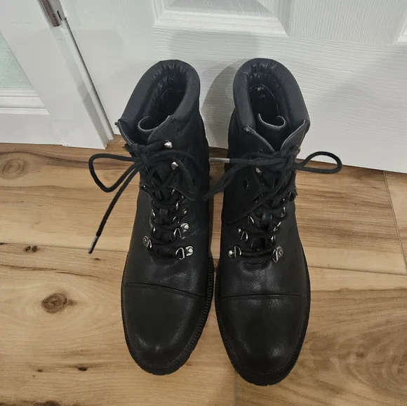 Torrid Black Heeled Boots Size 11W with Chunky Heel - Picture 7 of 10